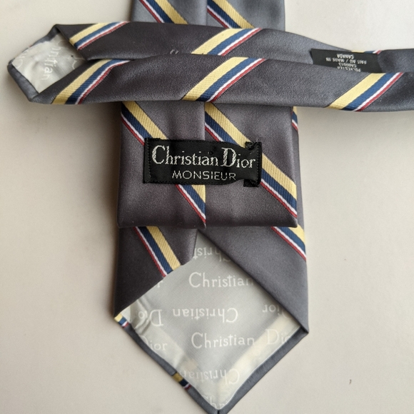 Vintage Dior tie - Picture 1 of 3